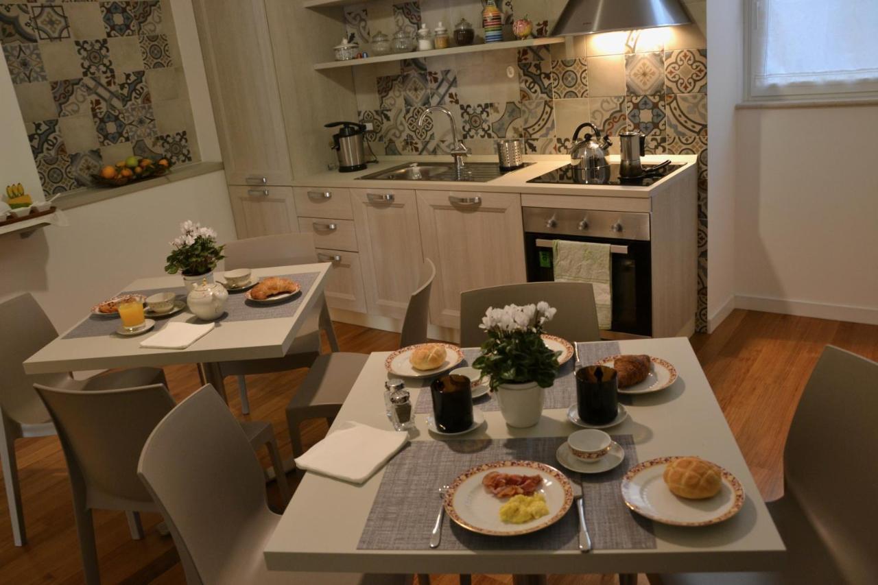 Lo Schiaccianoci B&B Taranto Ngoại thất bức ảnh